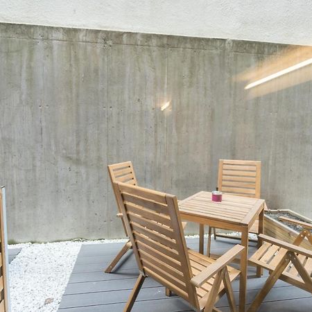 Peaceful Basement Apartment With Terrace & Free Gym Budapest Esterno foto